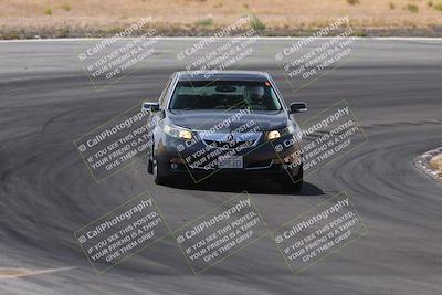 media/Jun-01-2025-CalClub SCCA (Sun) [[eae223c5dd]]/Group 1/Track Event 4/